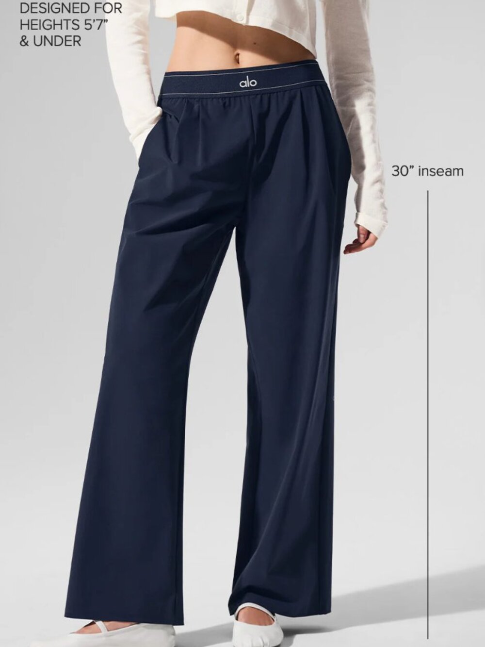 ๐ Alo Yoga Suit Up Trouser Navy Blue (Regular Version Inner Seam 30 inches) - Picture 8 of 10